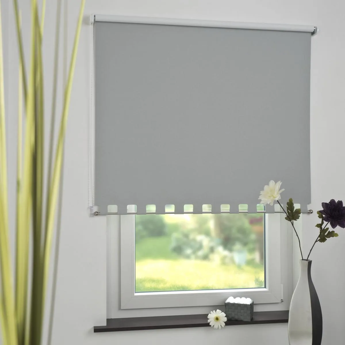 Seitenzugrollo Kettenzugrollo Volantrollo Rollo Eckig Verdunklung 122 x 180 cm hellgrau für Fenster