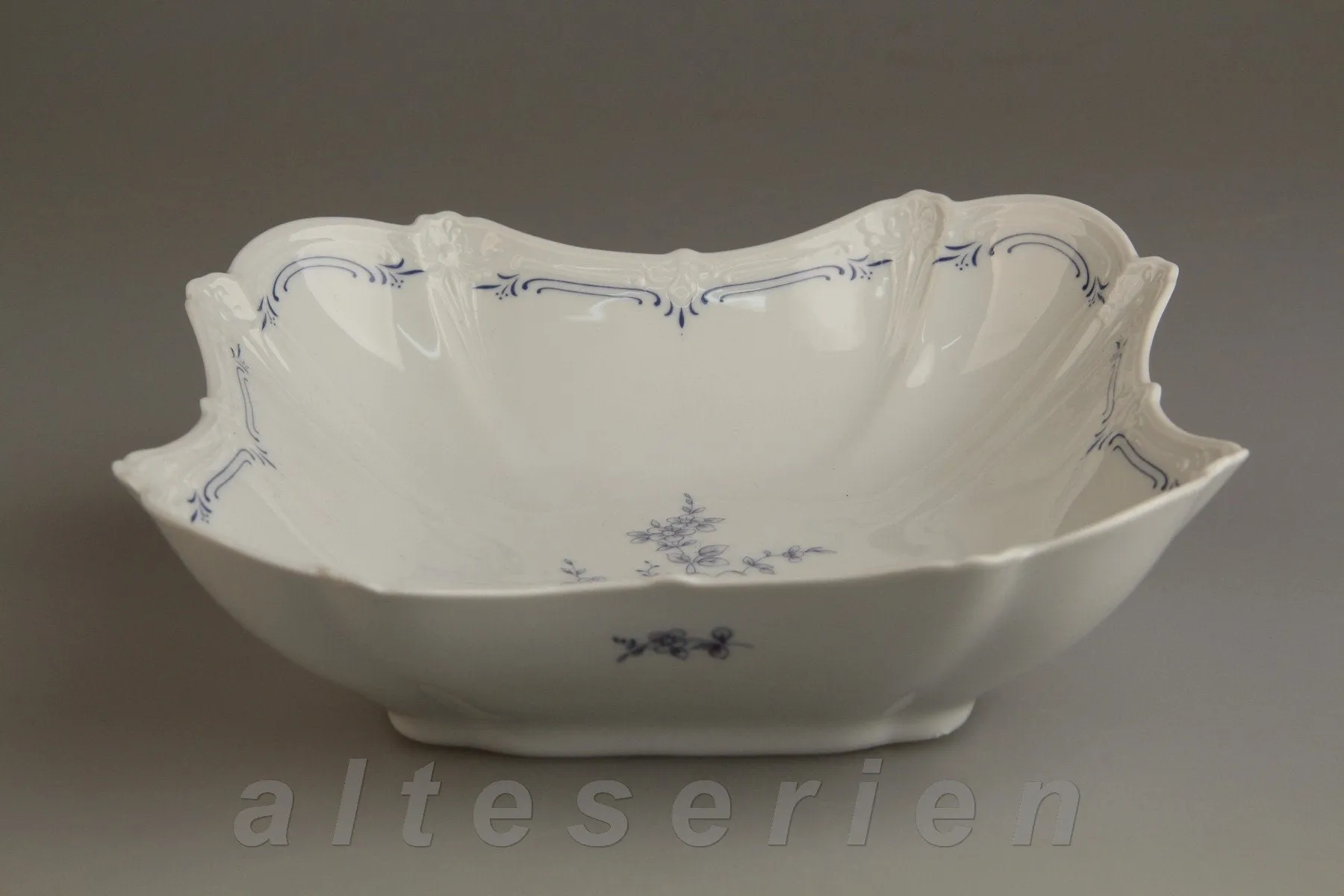 Schüssel mg - Tirschenreuth Baronesse Jeanette