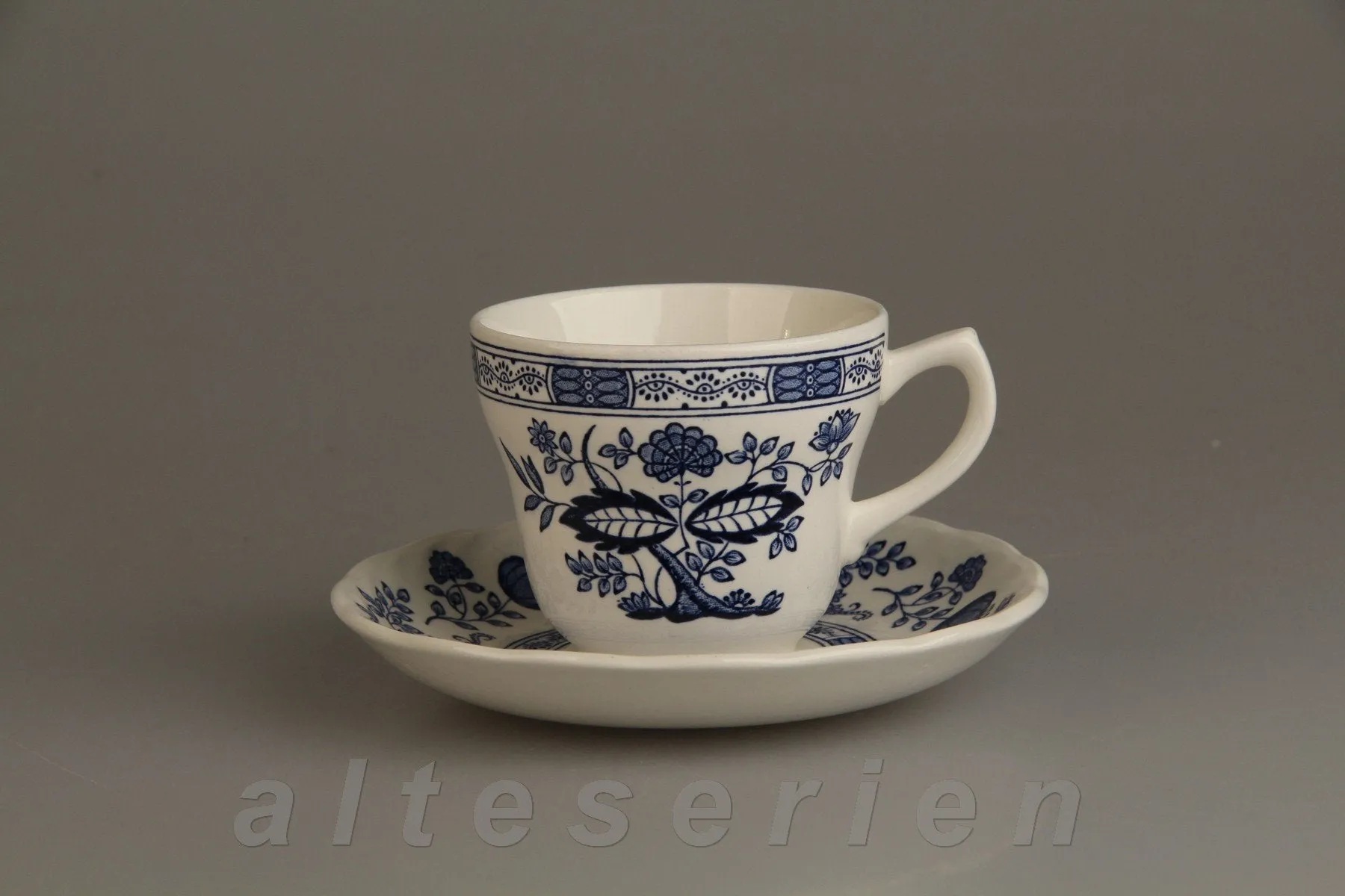 Kaffeetasse mit Untere - Royal Tudor Blue Onion