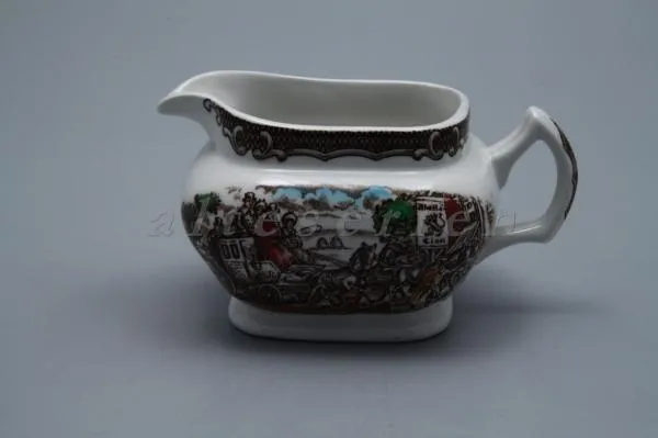 Milchkännchen - Wood & Sons England The Post House Braun Brown