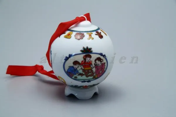 Weihnachtskugel 1996 - Weihnachtsbäckerei - Hutschenreuther Weihnachtsartikel Weihnachtskugeln ohne OVP