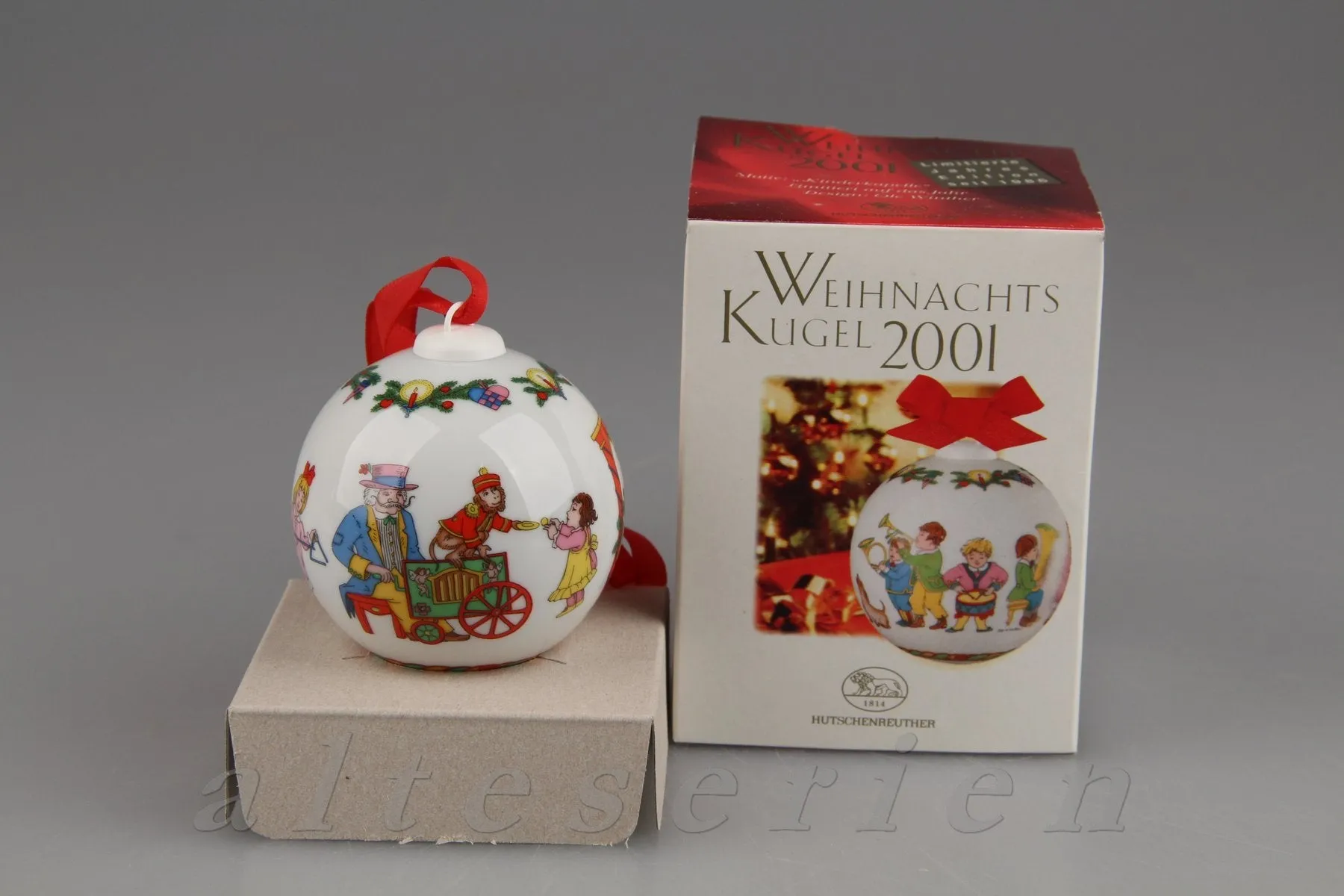 Weihnachtskugel 2001 - Kinderkapelle - Hutschenreuther Weihnachtsartikel Weihnachtskugeln mit OVP