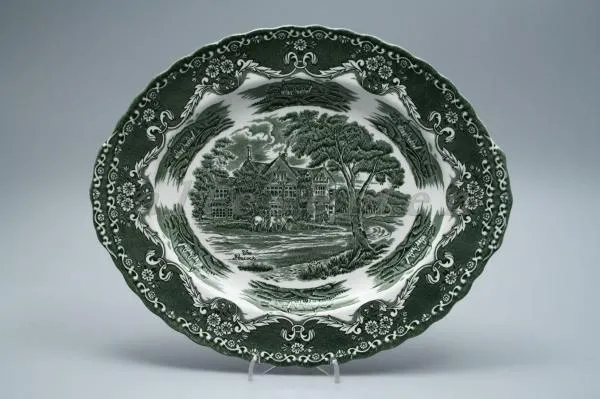 Fleischplatte mittelgroß - Grindley English Country Inns green grün