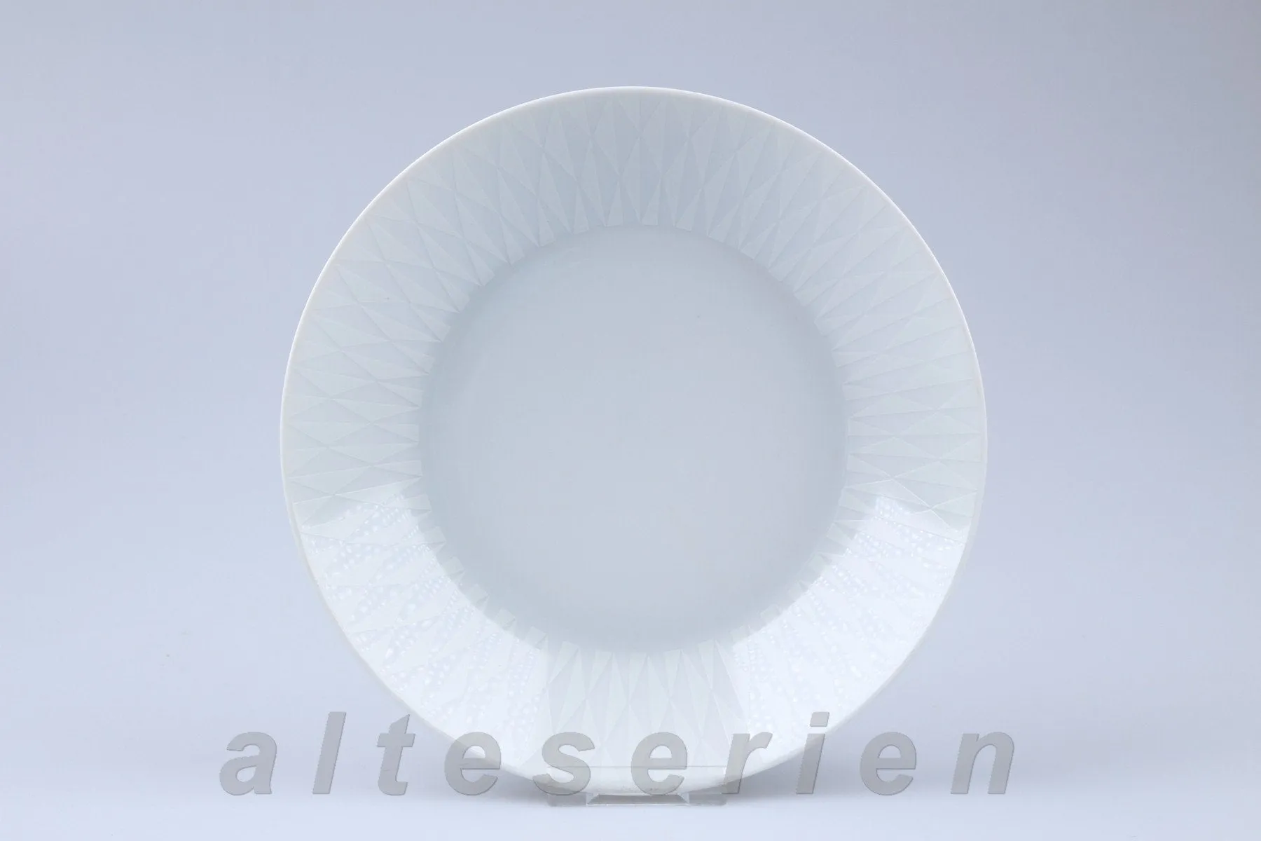 Suppenteller - Fürstenberg Victoria La Couronne 668 weiße Dreiecke 02660