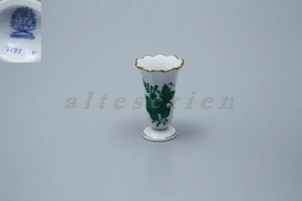 Vase Miniatur Modell 7192 - Herend Ungarn Apponyi grün