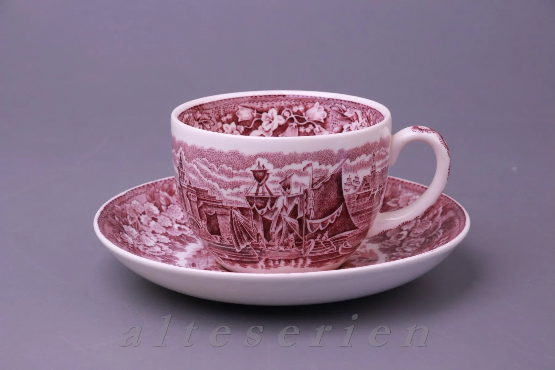 Kaffeetasse mit Untere bauchig - Wedgwood Ferrara violett
