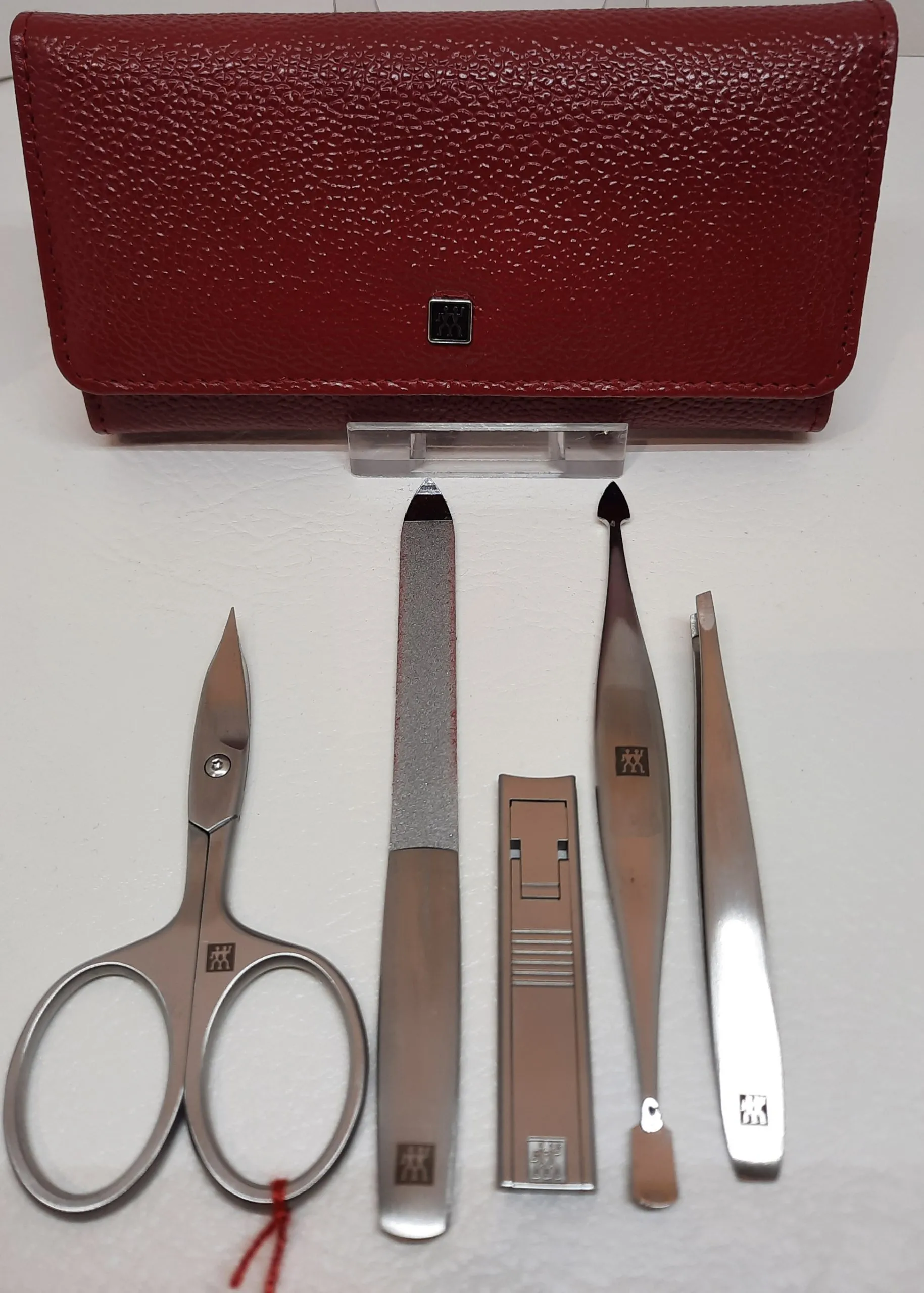 5 tlg. Nagelpflegeset in rotem Echtleder-Etui Nagel-u.Hautschere, Nagelknipser, Nagelfeile,