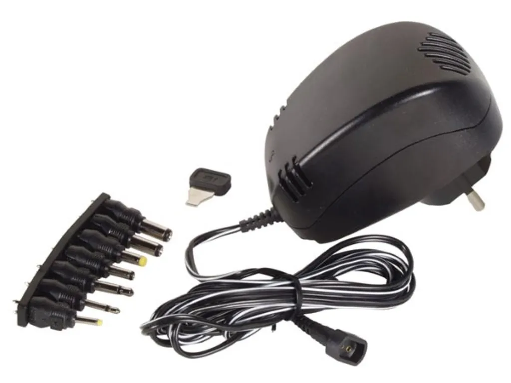 Netzteil 3V 4,5V 5V 6V 7,5V 9V 12V 0,5A 6W unstabilisiert mit Kupfertrafo