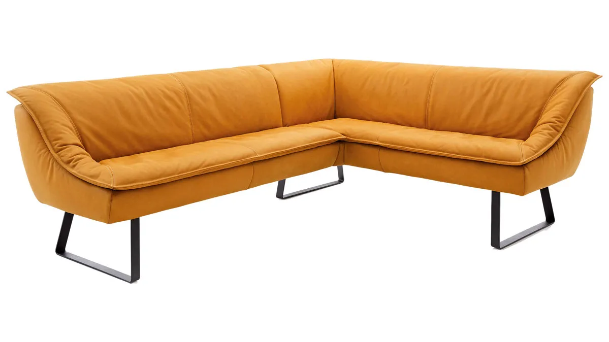 KOINOR Eckbank Alino, sonnengelber Lederbezug India & Metallkufen - ca. 243 x 192 cm