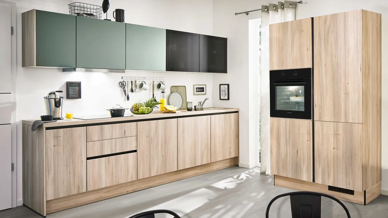 pino Einbauküche inklusive Einbaugeräte, Tanne Clay & Verde - zweizeilig
