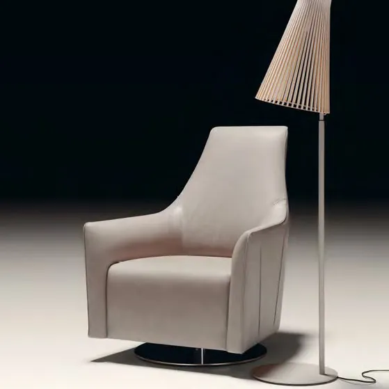 Zelos Hochlehner mit Drehfuß von Artanova