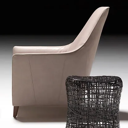 Zelos Hochlehner mit Holzgestell von Artanova