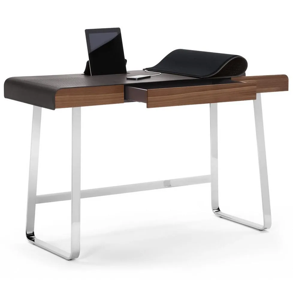 Pegasus Home Desk von ClassiCon