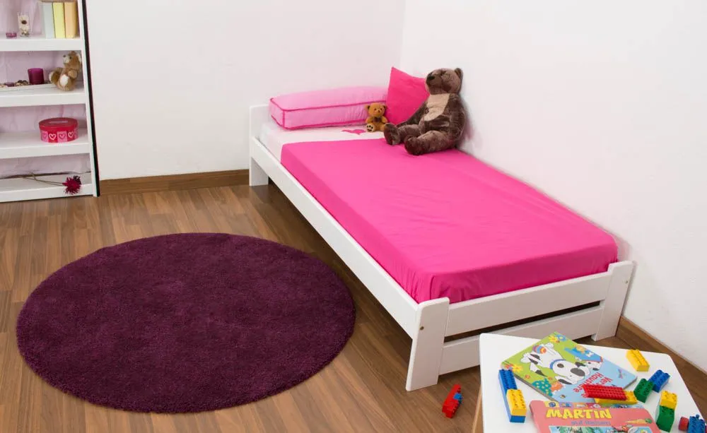 Einzelbett / Gästebett Kiefer Vollholz massiv weiß lackiert A9, inkl. Lattenrost - Abmessung 90 x 200 cm