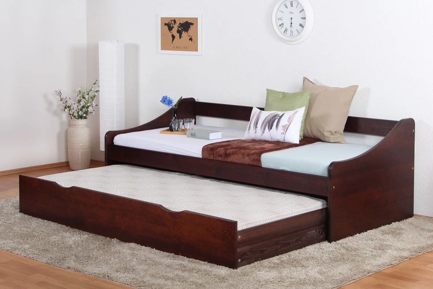 Einzelbett / Funktionsbett Kiefer massiv Vollholz Walnussfarben 93, inkl. Lattenrost - 90 x 200 cm (B x L)