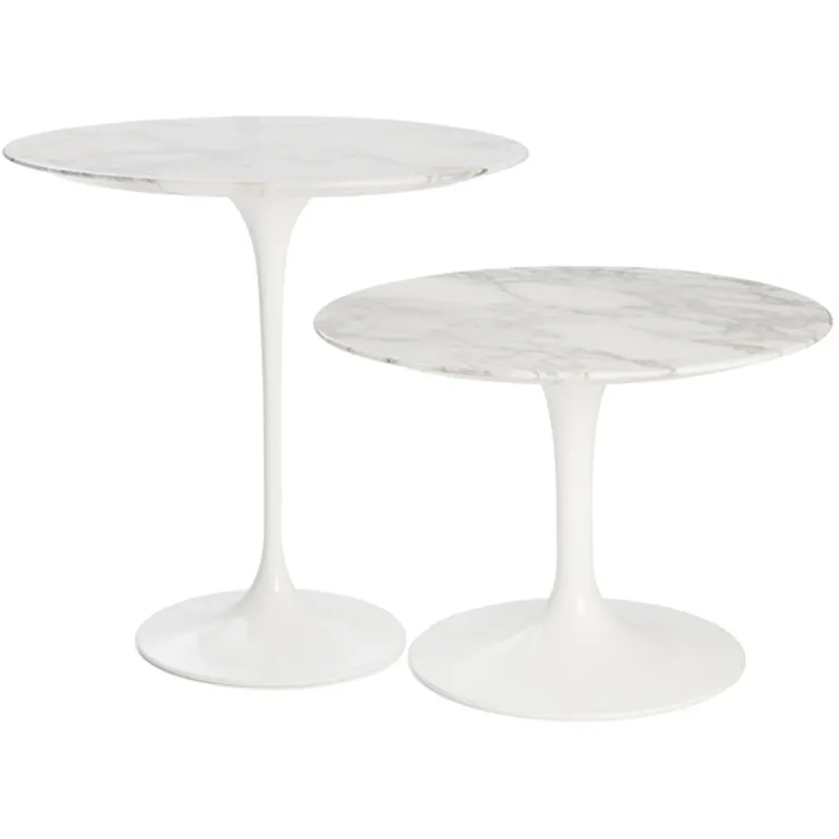Saarinen Tulip Beistelltisch (Marmor) von Knoll International