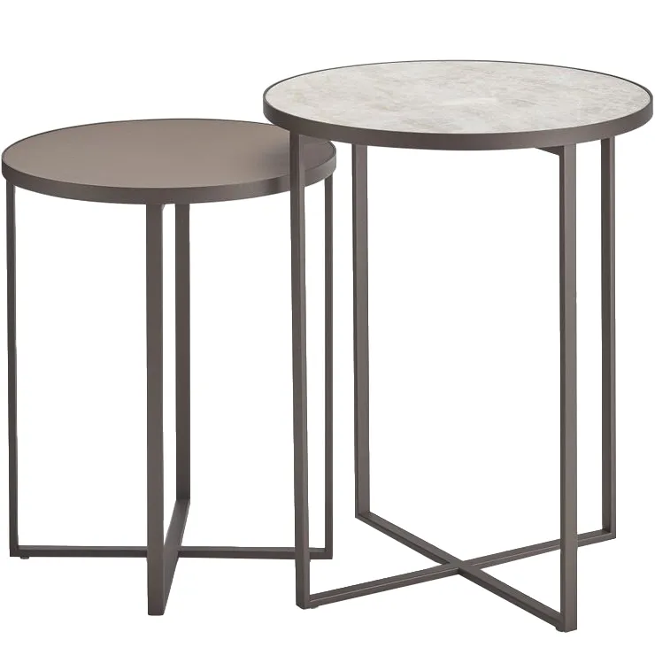 Minimize Round 48 Beistelltisch von Yomei